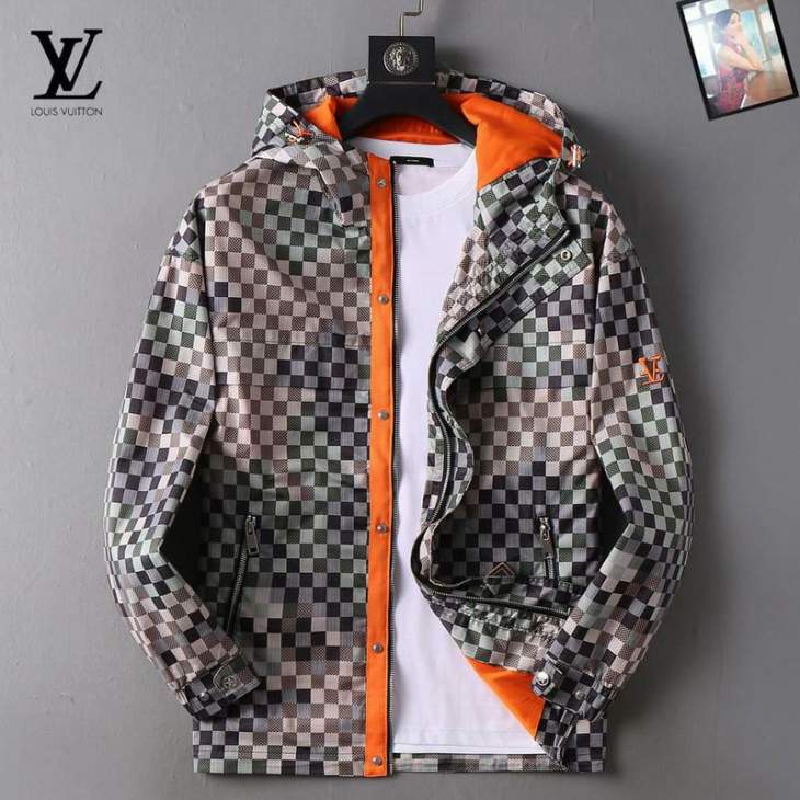 Picture of Louis Vuitton Jackets _SKULVM-3XL12yr24532413
